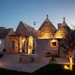 Trulli Di V E N E R E *