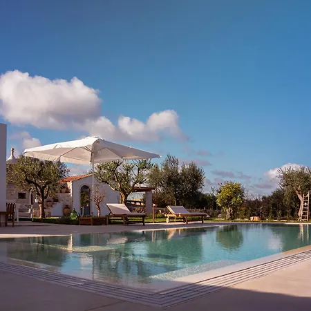 Trulli Di V E N E R E * كاستيلانا غروتي