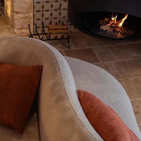 Trulli Di V E N E R E * كاستيلانا غروتي