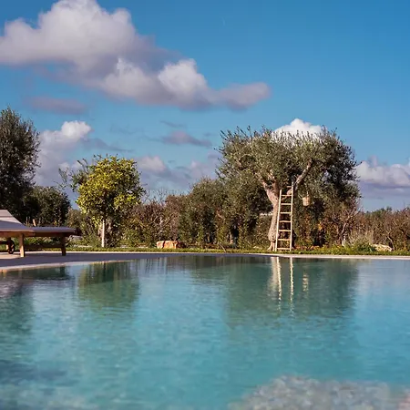 Trulli Di V E N E R E * كاستيلانا غروتي