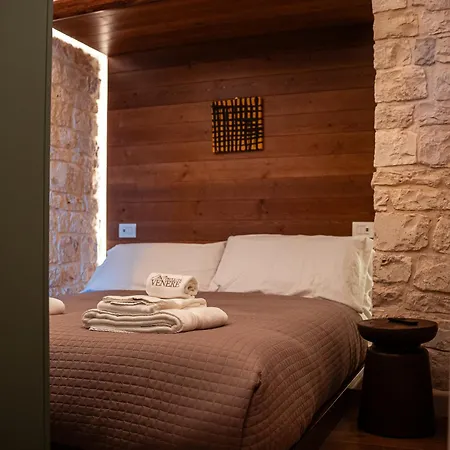 Trulli Di V E N E R E * Castellana Grotte