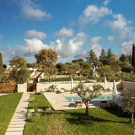 Trulli Di V E N E R E بيت ضيافة