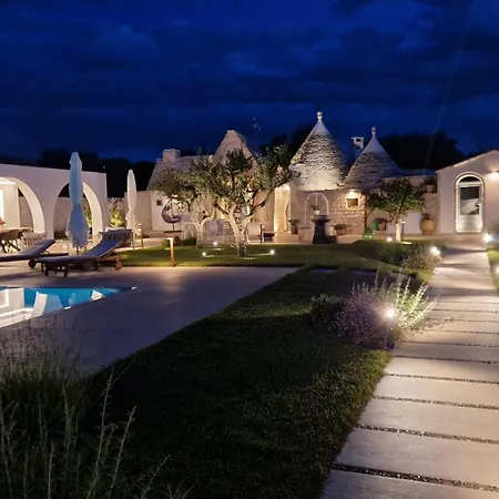 Trulli Di V E N E R E * كاستيلانا غروتي