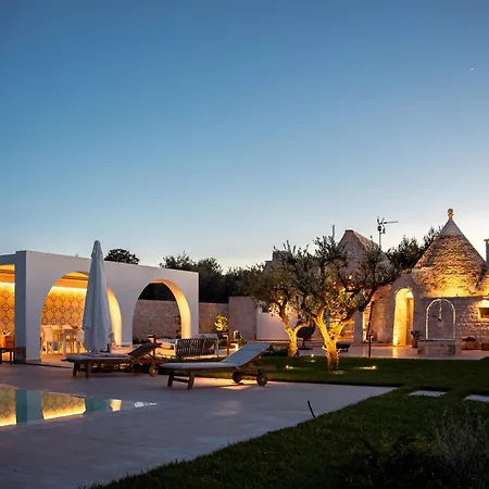 Semesterbostad Trulli Di V E N E R E *