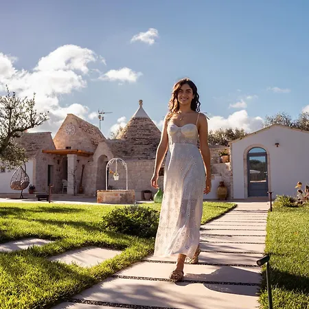 Trulli Di V E N E R E